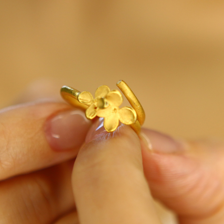 Кольцо в золоте, Гортензия, фото 2