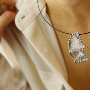 Pendant in silver ,Ginkgo