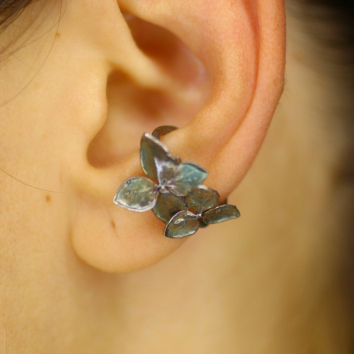 Cuff in silver, Hydrangea