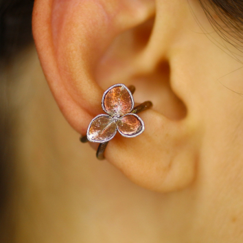 Cuff in silver, Hydrangea