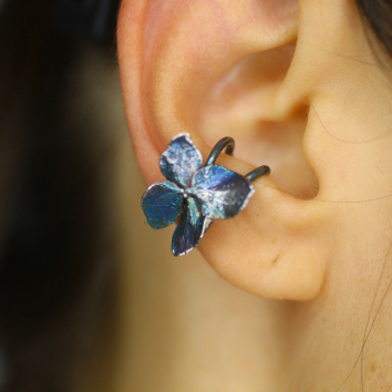 Cuff in silver, Hydrangea